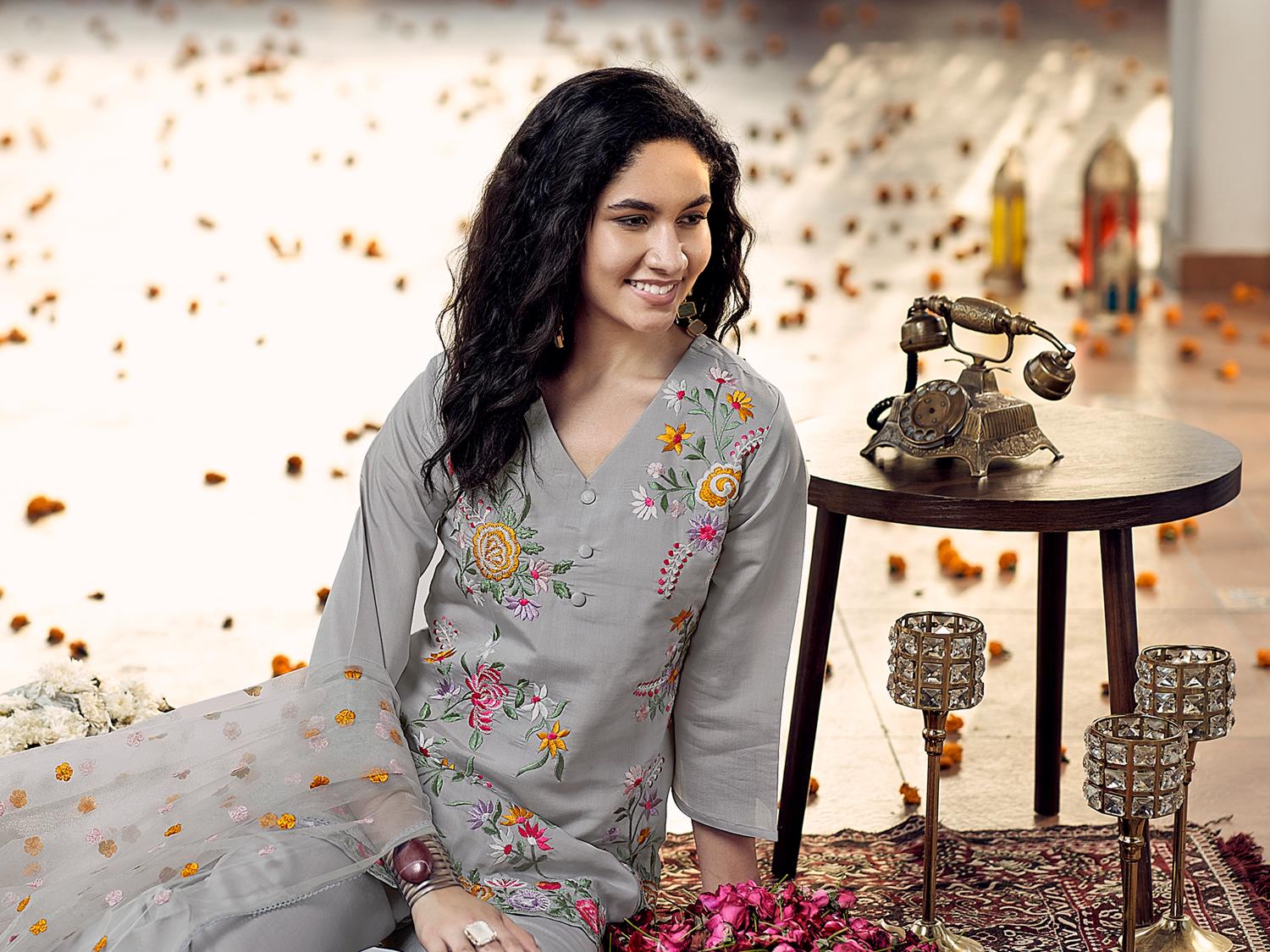 Steel Grey Color Silk Blend V-Neck Straight Kurta Set With Floral Thread Embroidery